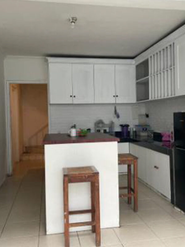 rumah 10 (3) rumah 10 (3)