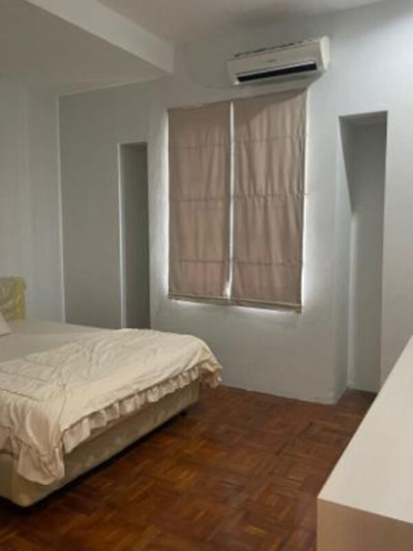 rumah 10 (8) rumah 10 (8)