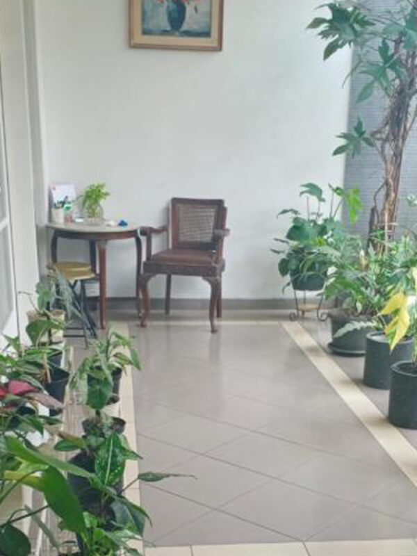 rumah 12 (1) rumah 12 (1)