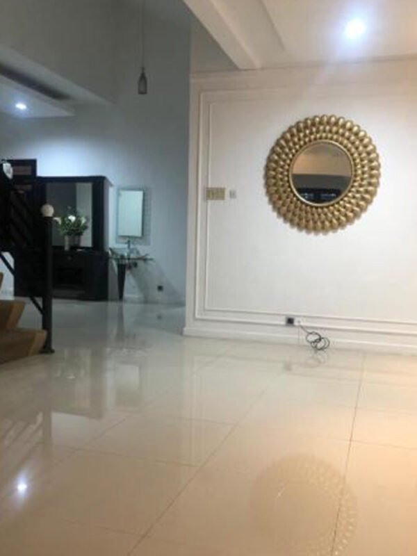 rumah 18 (2) rumah 18 (2)