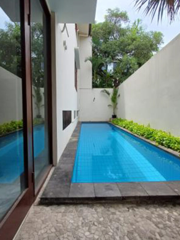 rumah 20 (4) rumah 20 (4)