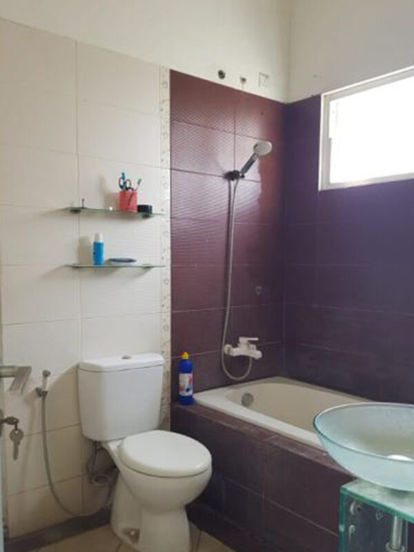 rumah 6 (3) rumah 6 (3)