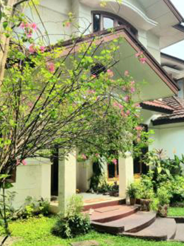 rumah 7 (6) rumah 7 (6)