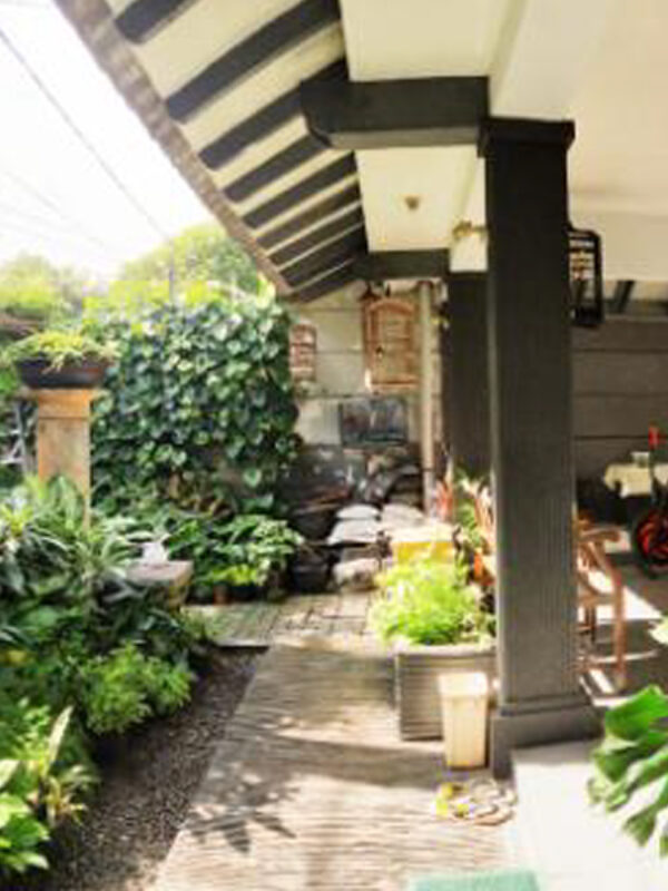 rumah 8 (6) rumah 8 (6)